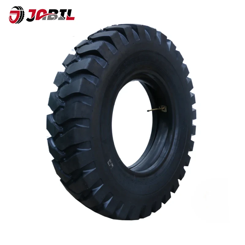 Come effettuare la manutenzione degli pneumatici di escavatori e trencher?